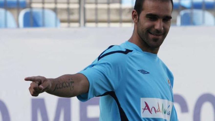 El lateral derecho del Málaga, uno de los capitanes del equipo, en una imagen reciente en La Rosaleda. Gregorio Torres