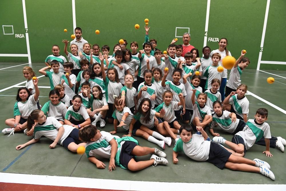 La pelota busca cantera en A Coruña