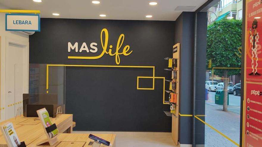 Masmovil abre una nueva tienda multimarca &#039;masliFe&#039; en Molina