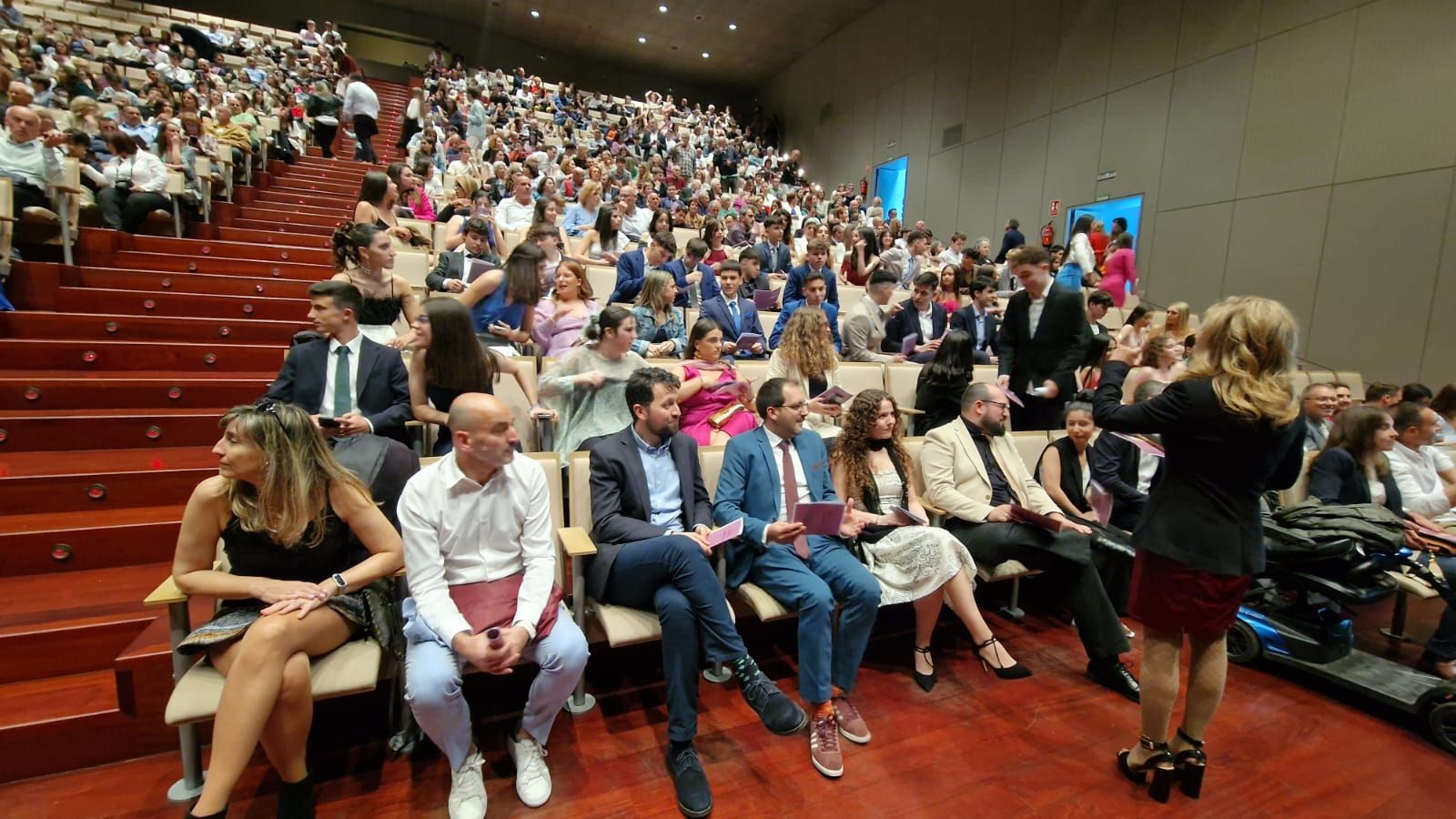 Así fue el acto de graduación de 2º de Bachillerato del IES Castro Alobre (Vilagarcía).