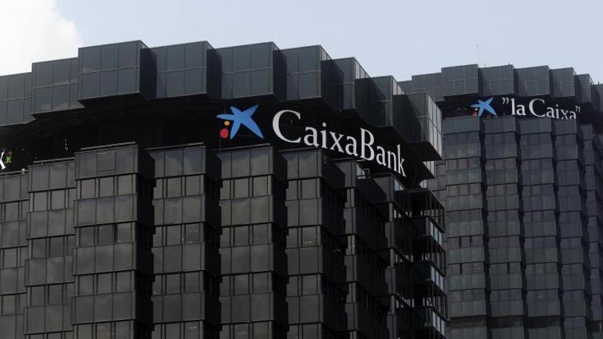 CaixaBank logra un beneficio de 305 millones hasta junio