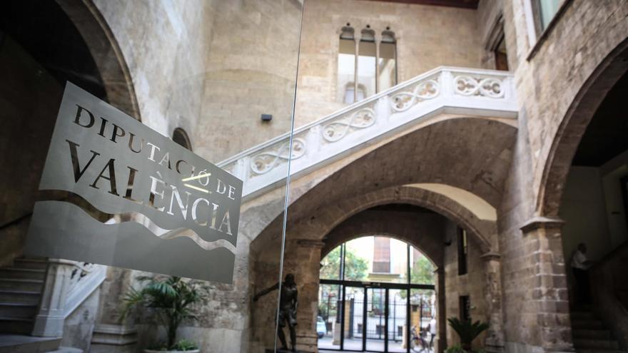 La diputación expedientará a los funcionarios que se saltaron la norma para estar en tribunales de oposiciones