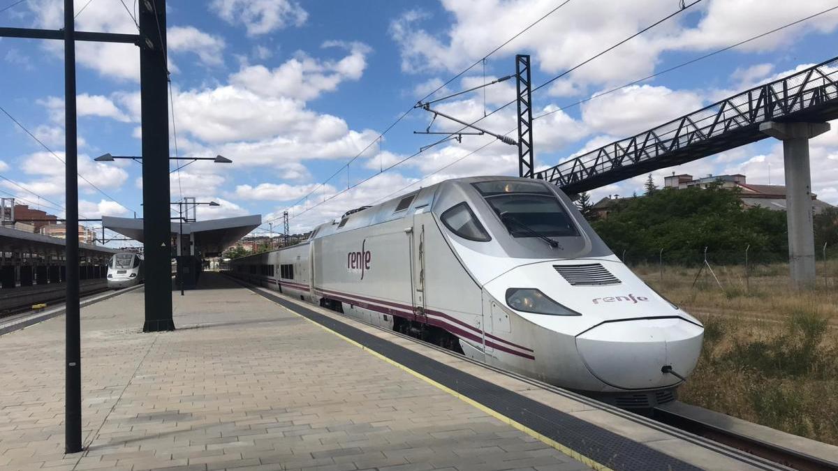 32 trenes realizarán 96 recorridos en tres días para probar el nuevo sistema de seguridad del AVE