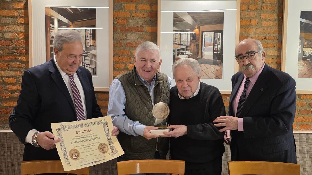 Reconocimiento a Antonio Pedrero