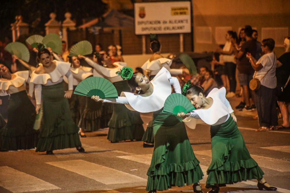 Desfile de carrozas en Daya Nueva