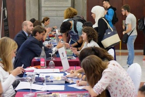 Salón de Orientación Universitaria, Unitour, dirigido a alumnos de Bachillerato, padres y educadores