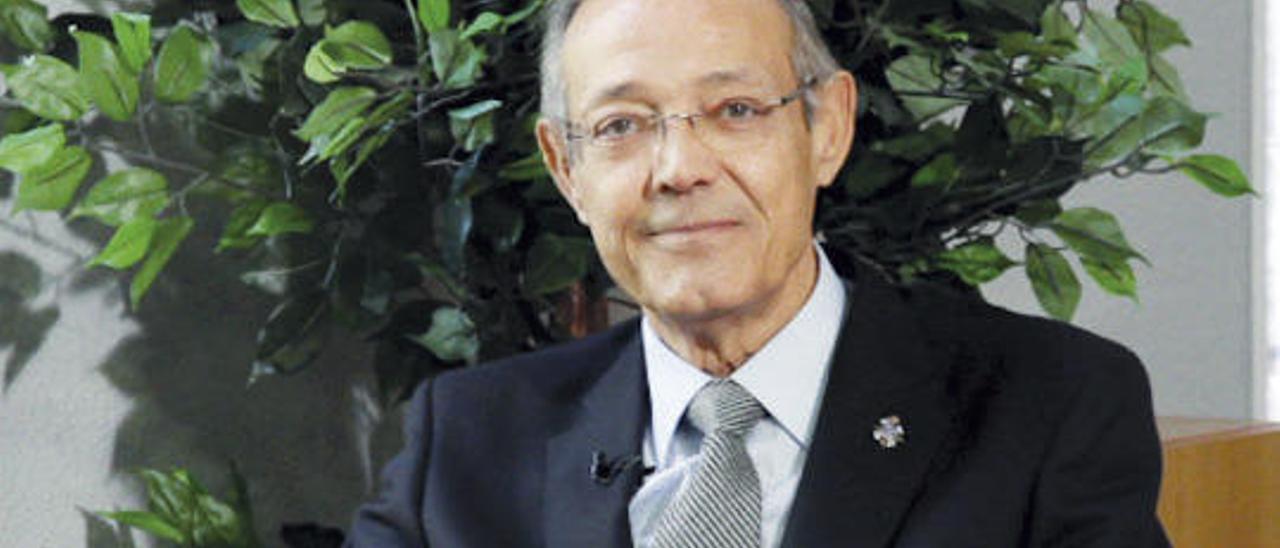 Ángel Galán.