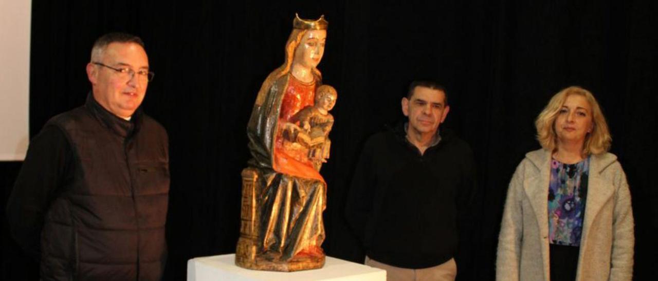 Miudes recupera su talla de Santa María, joya del siglo XV