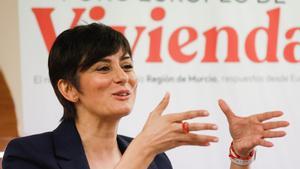 La ministra de Vivienda y Agenda Urbana, Isabel Rodríguez, en un acto. 