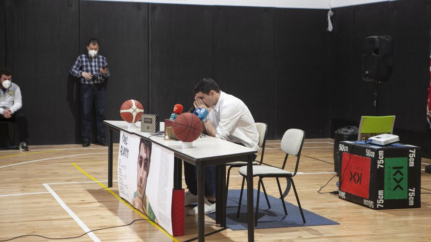 El emocionante adiós de Saúl Blanco, el mejor baloncestista asturiano de la historia: &quot;Mi cuerpo ha dicho basta&quot;