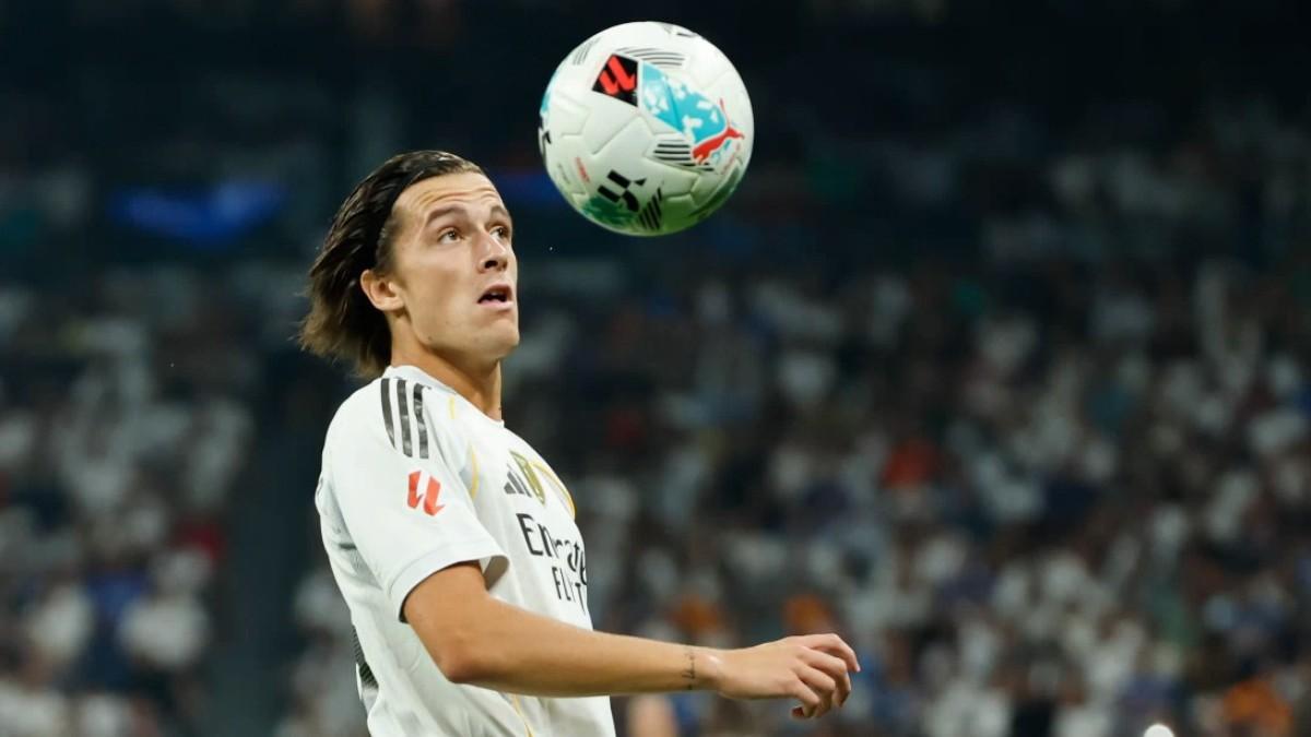 Álvaro Carreras no ha convecido en su regreso al Real Madrid