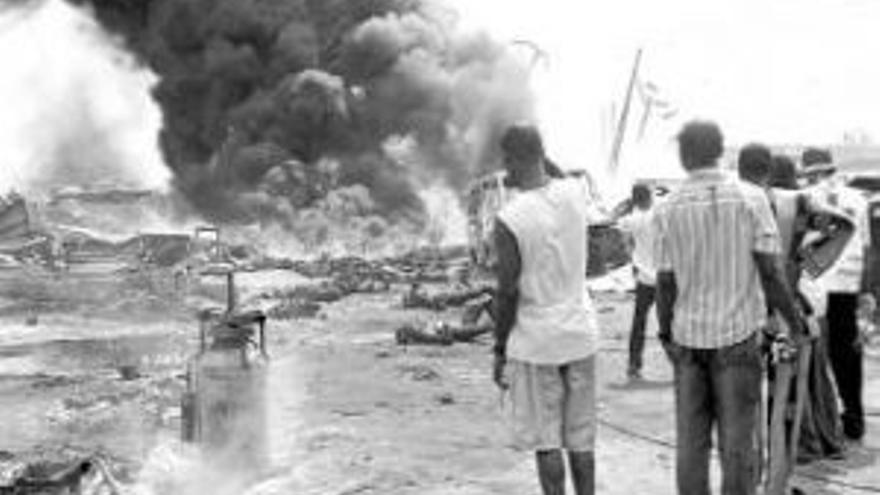 La explosión de un oleoducto en Nigeria causa casi 300 muertos