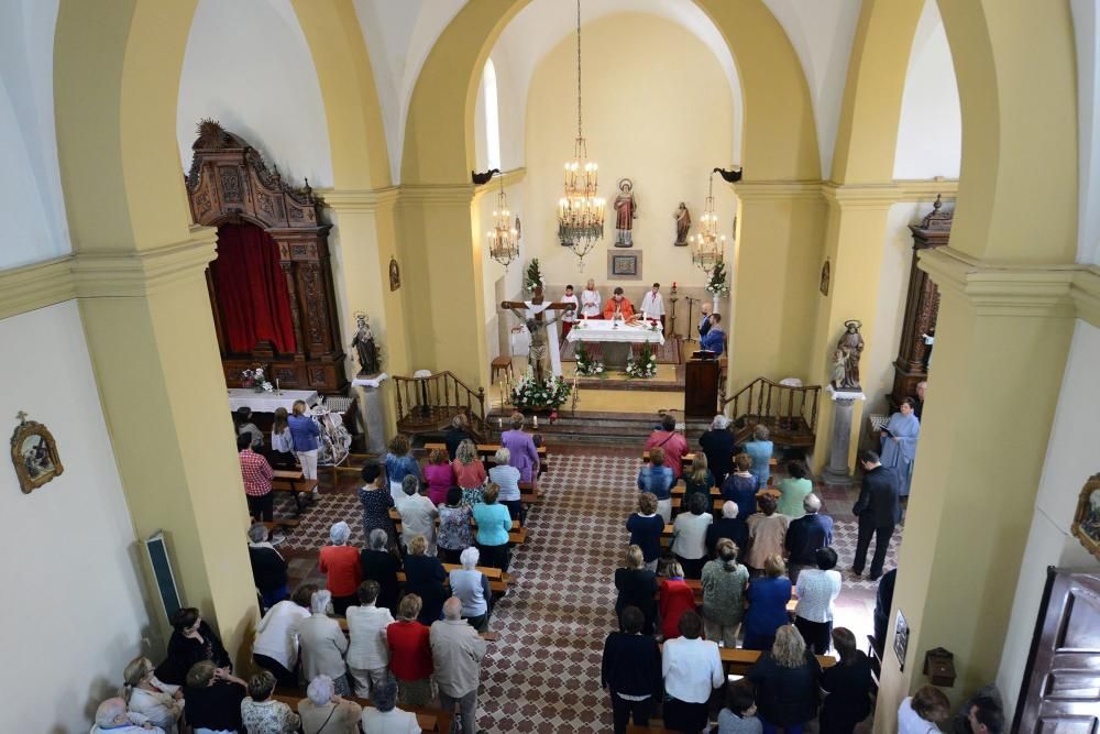 La misa en honor al Cristo, en El Condao (Laviana).