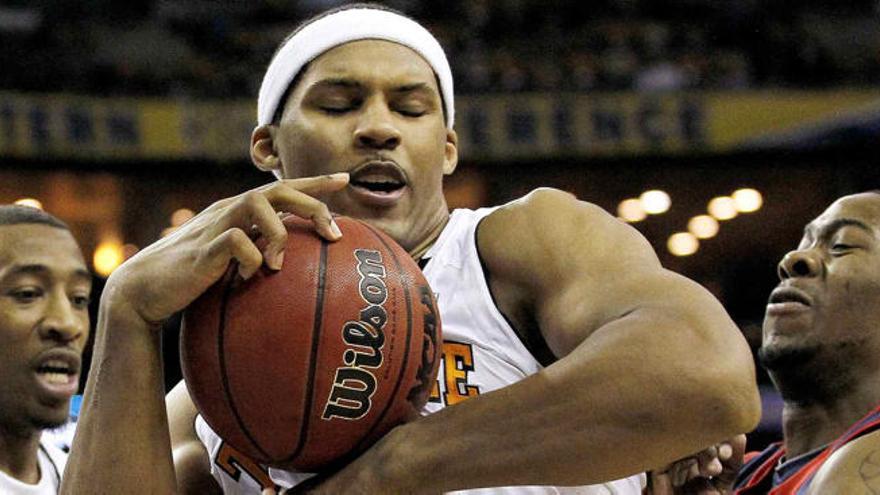 Jarnell Stokes, durante un encuentro con Tennesse.