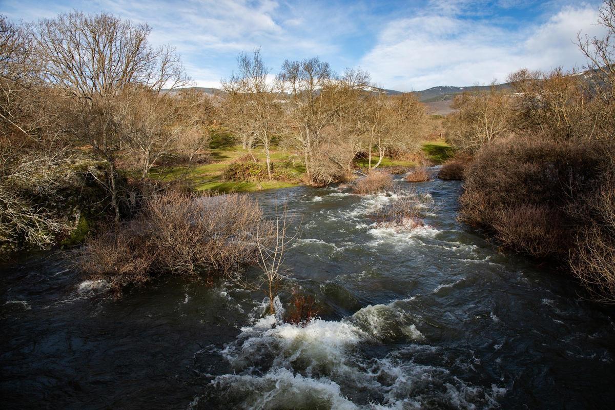 Río Lozoya junto al embalse de Pinilla, en Madrid.