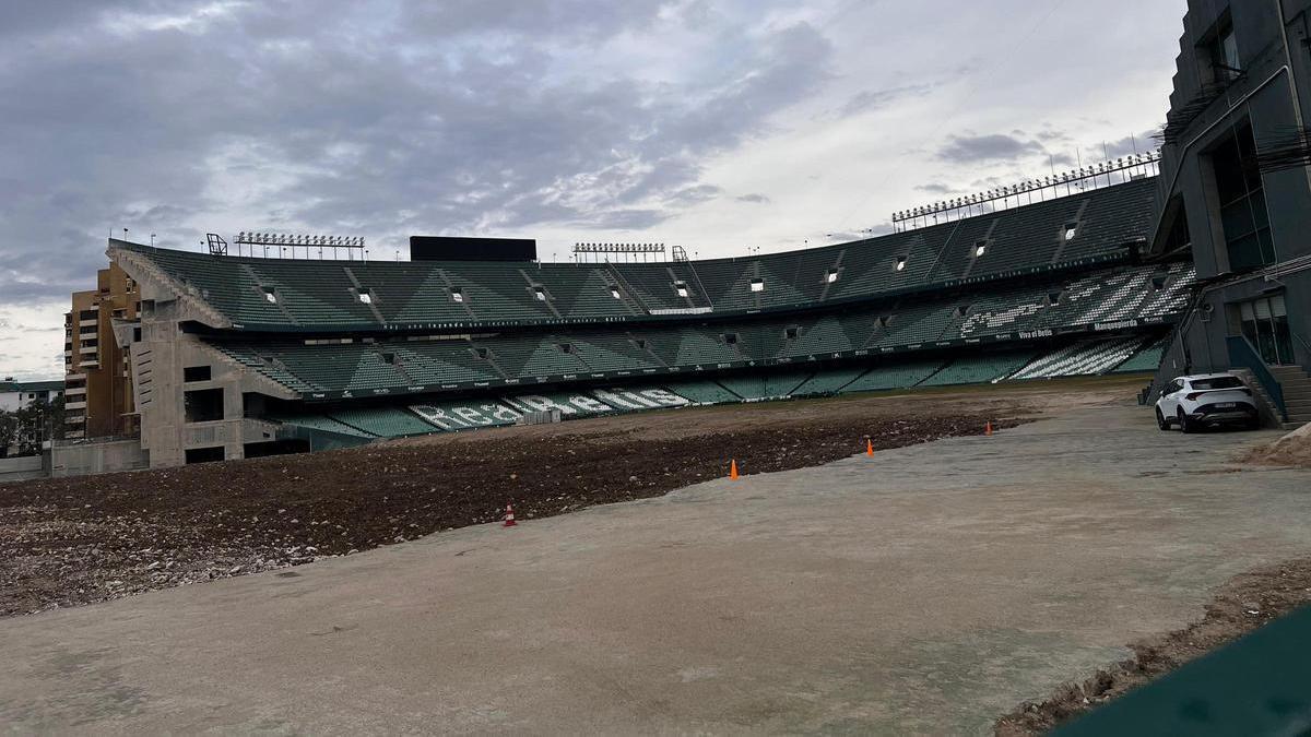 Las obras de la nueva grada de Preferencia del Benito Villamarín, paradas hasta encontrar constructora