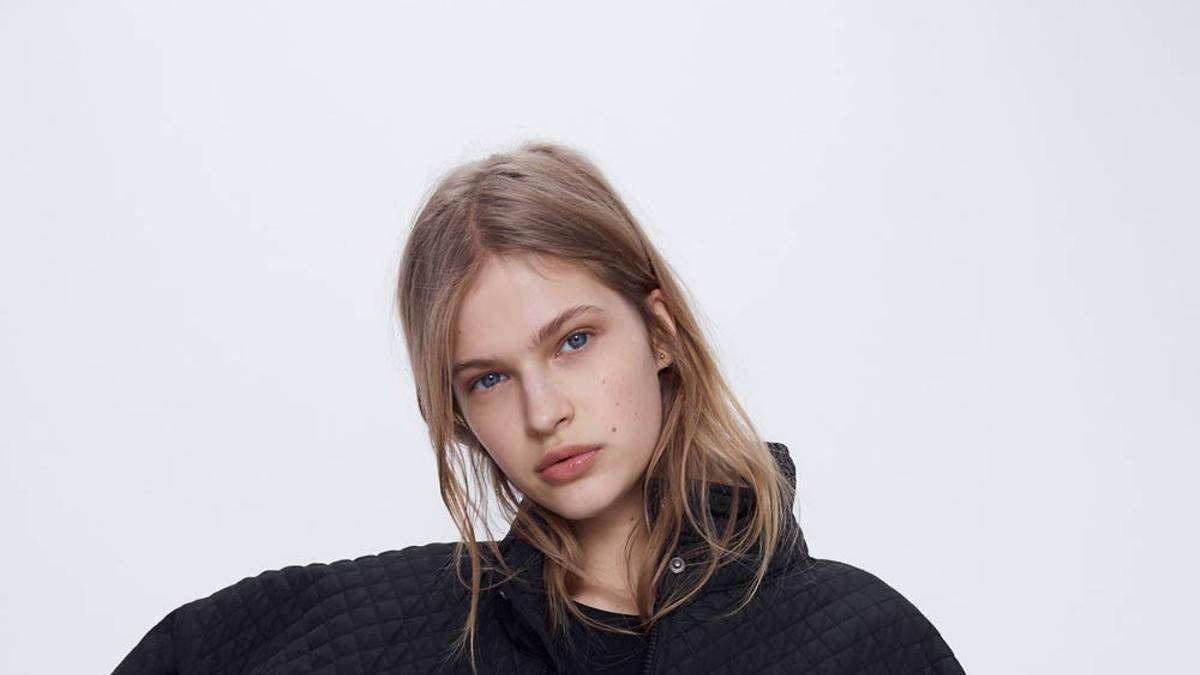 Zara tiene la chaqueta acolchada más bonita (por el momento)