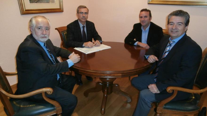 Coinbroker firma un convenio de colaboración con el colegio de Abogados de Murcia