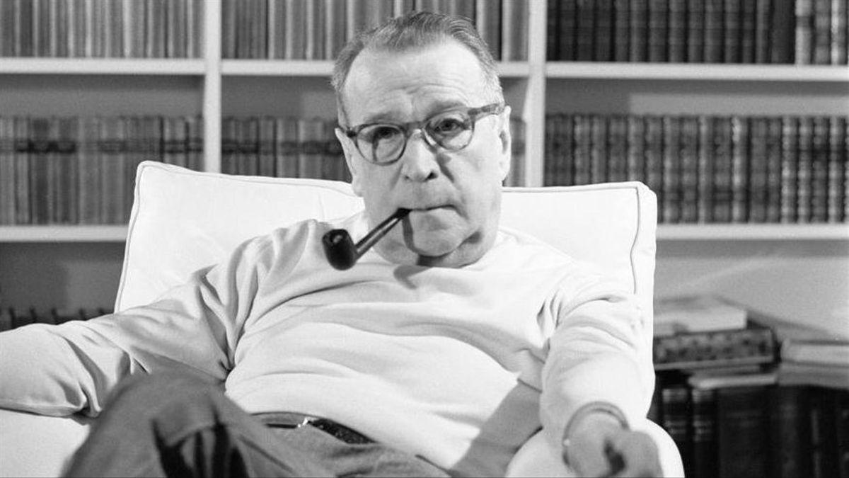 El escritor Georges Simenon