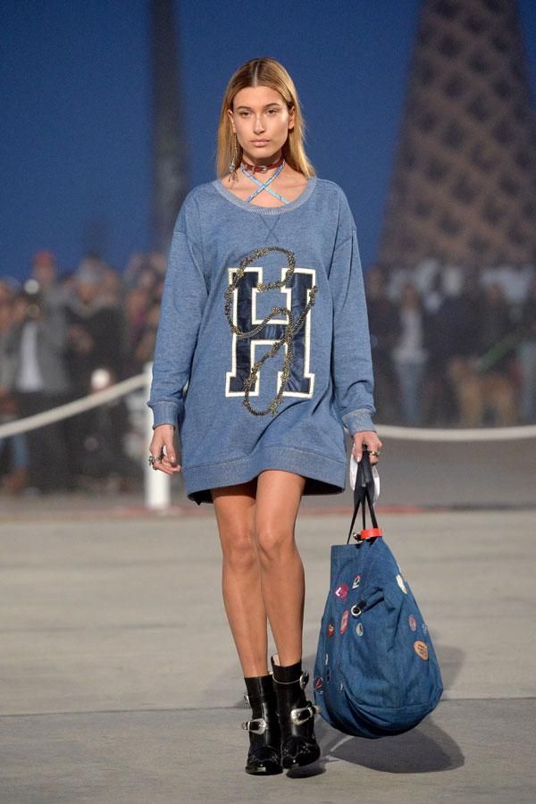 Tommy x Gigi: estética marinera