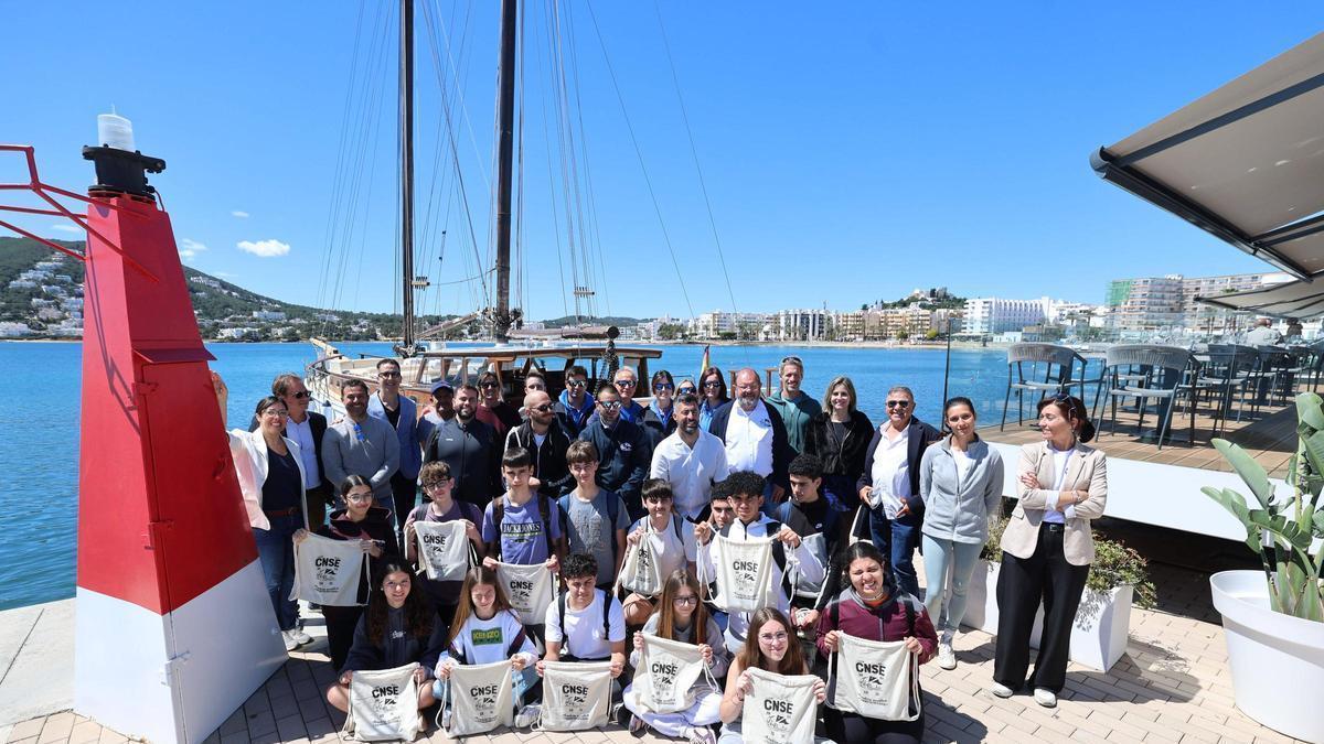 Todas las imágenes de la presentación del proyecto P02idonia en Santa Eulària