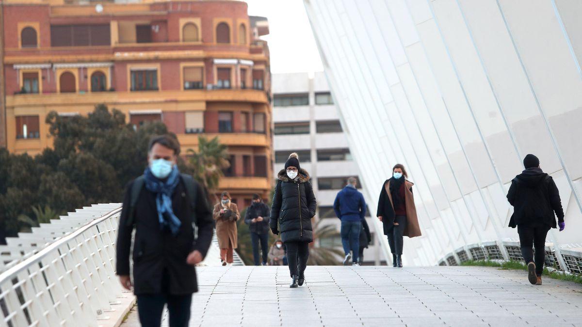 Contagios en Valencia por coronavirus: cuántos casos hay activos ahora mismo en la Comunitat Valenciana que pueden contagiar a otras personas.