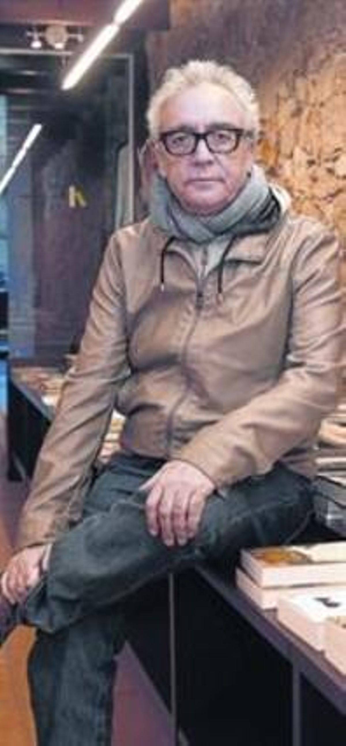 Juan José Millás, a la llibreria La Caixa d’Eines de Barcelona. Juan José Millás, a la llibreria La Caixa d’Eines de Barcelona.