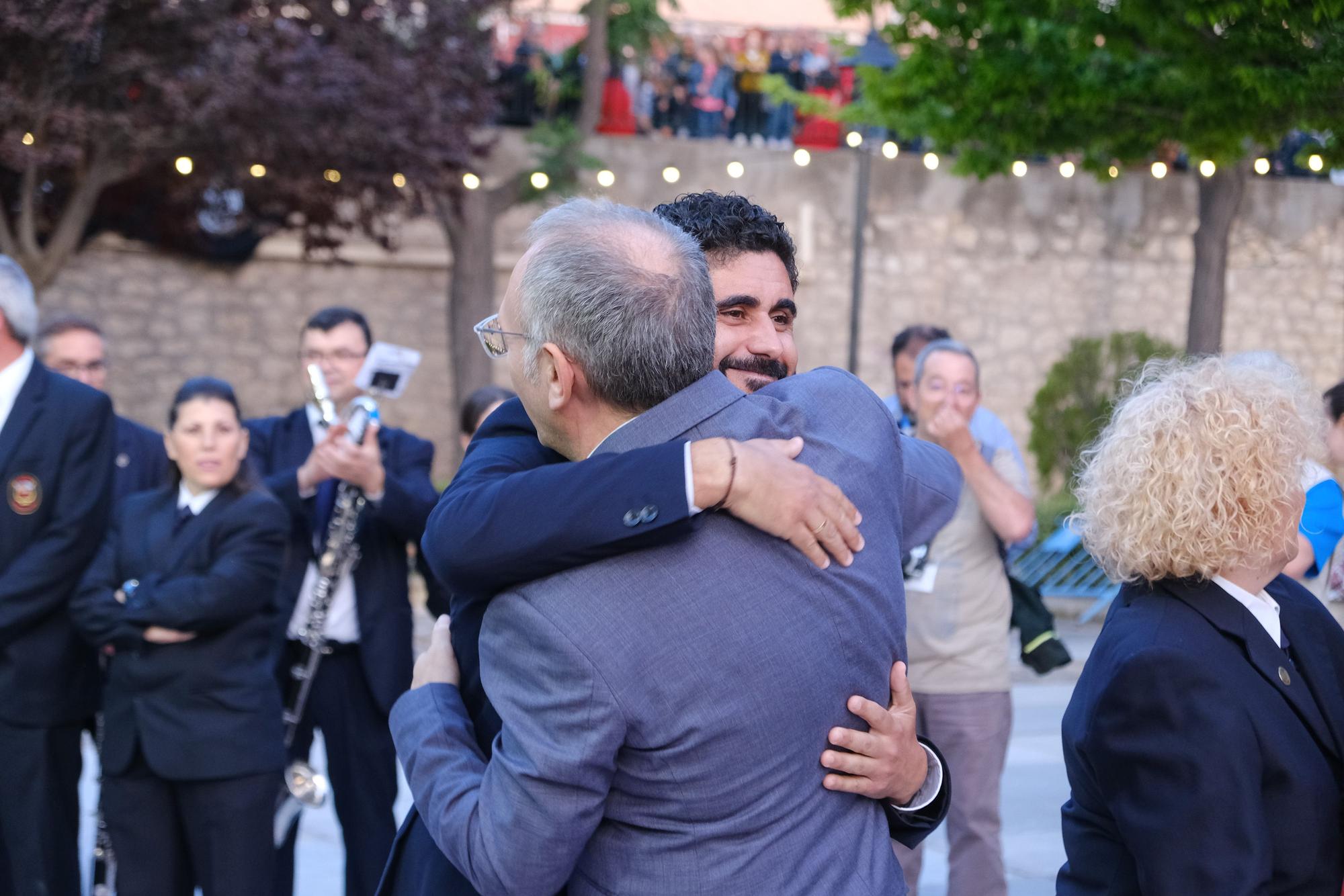 Ambientazo en el Pasodoble Petrel en el comienzo de las fiestas