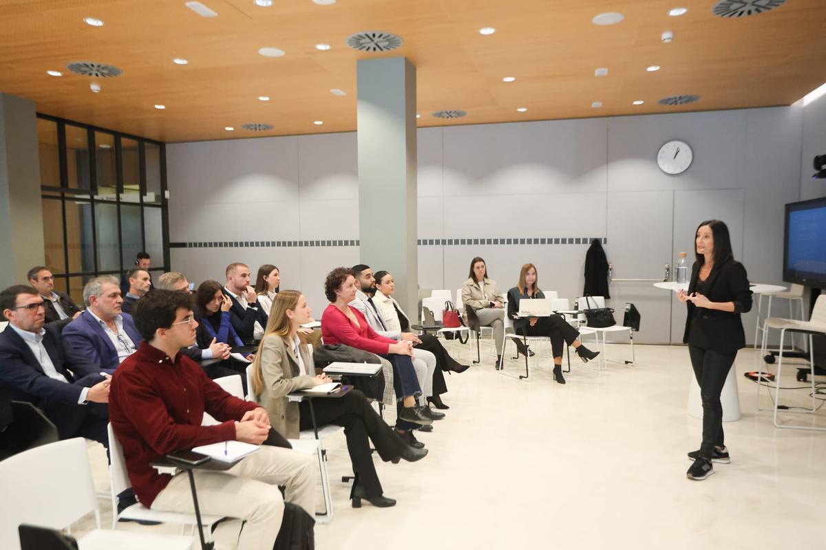 Paloma Moreno en la anterior conferencia sobe comunicación en el Hub Empresa de Banco Sabadell. ED