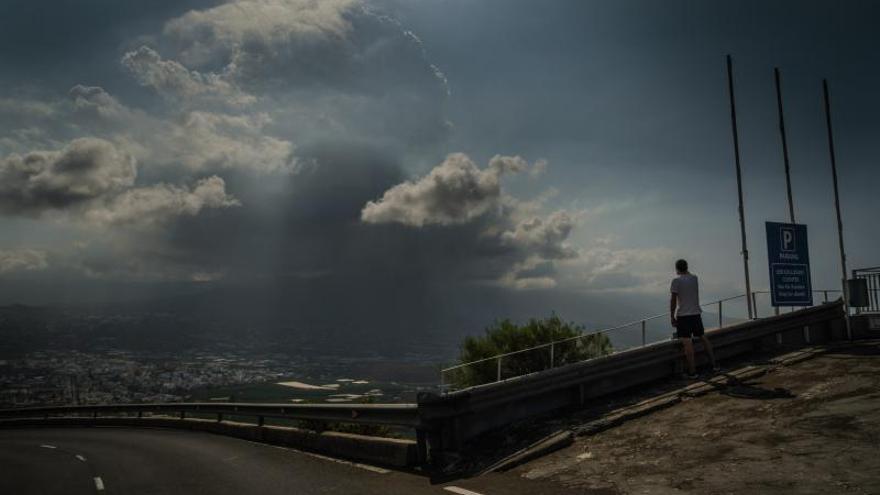 Quinto día de actividad del volcán de La Palma en imágenes