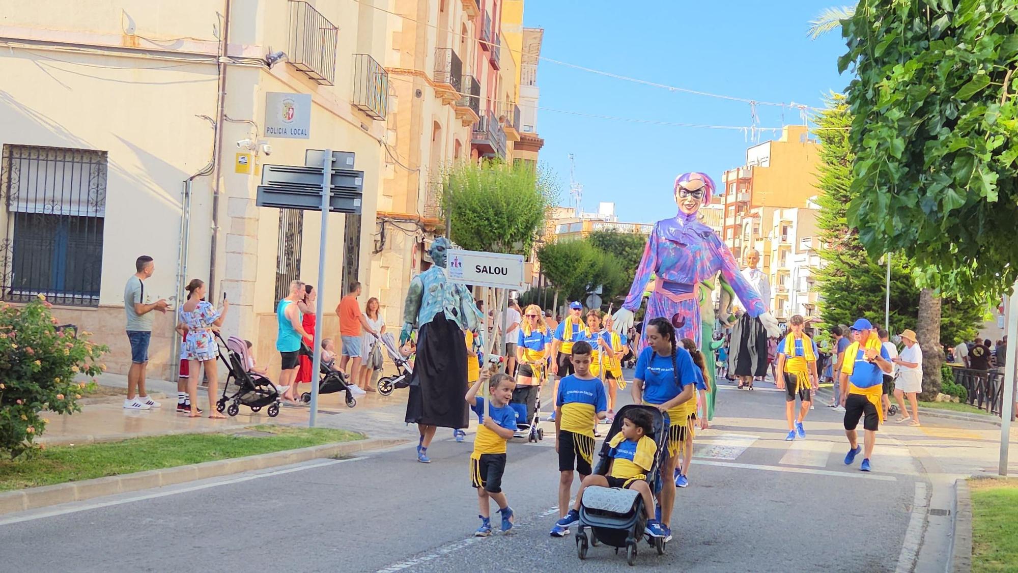 Les imatges de la trobada de nanos i gegants de Vinaròs