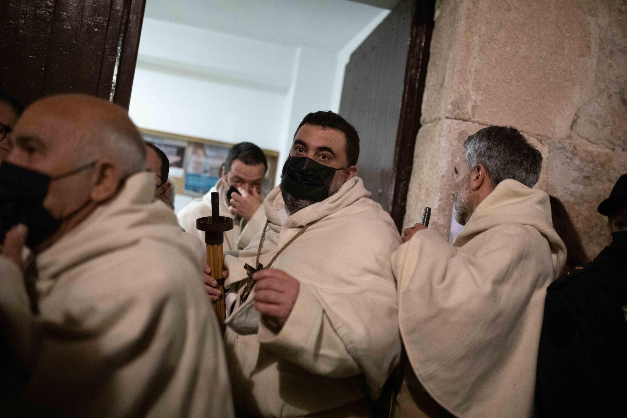 GALERÍA | La suspensión de la procesión del Cristo de la Buena Muerte, en imágenes