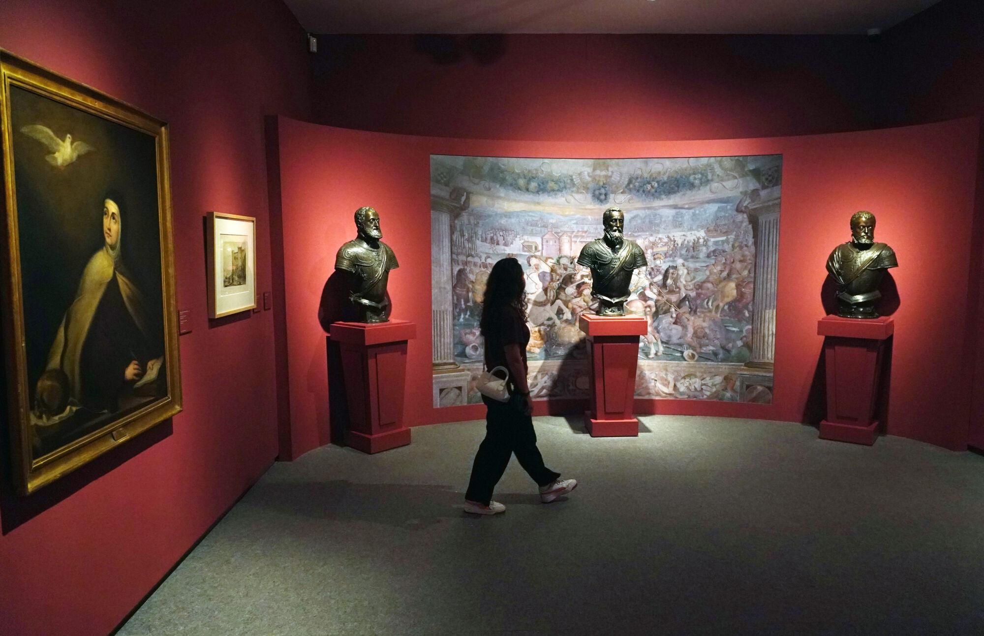 Imágenes de la exposición &#039;Mecenazgo y coleccionismo en la Casa de Alba&#039; de la Fundación Unicaja