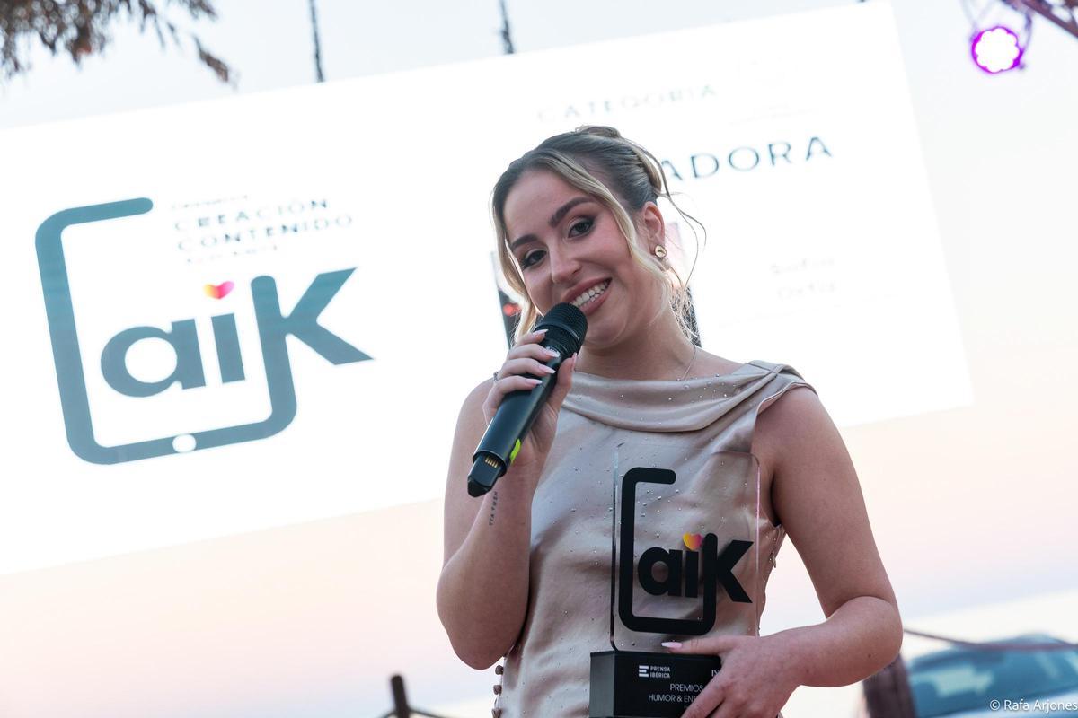 Sofía Ortiz, se hizo con dos premios: Humor &amp; Entretenimiento e Influencer del Año x INFORMACIÓN.