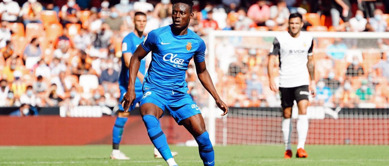 Iddrisu Baba, durante el partido que el Mallorca afrontó ante el Valencia en Mestalla.