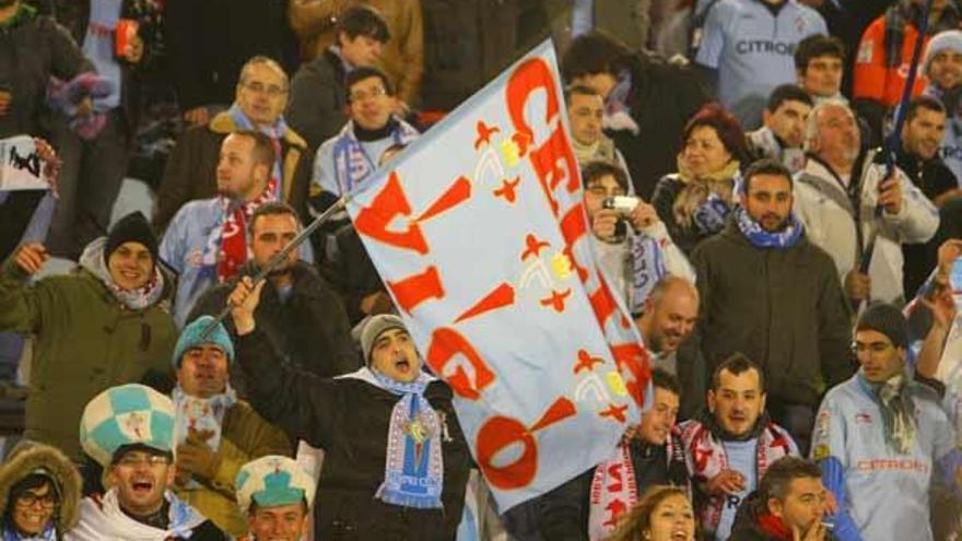 La hinchada del Celta se hizo notar en las gradas de El Toralín