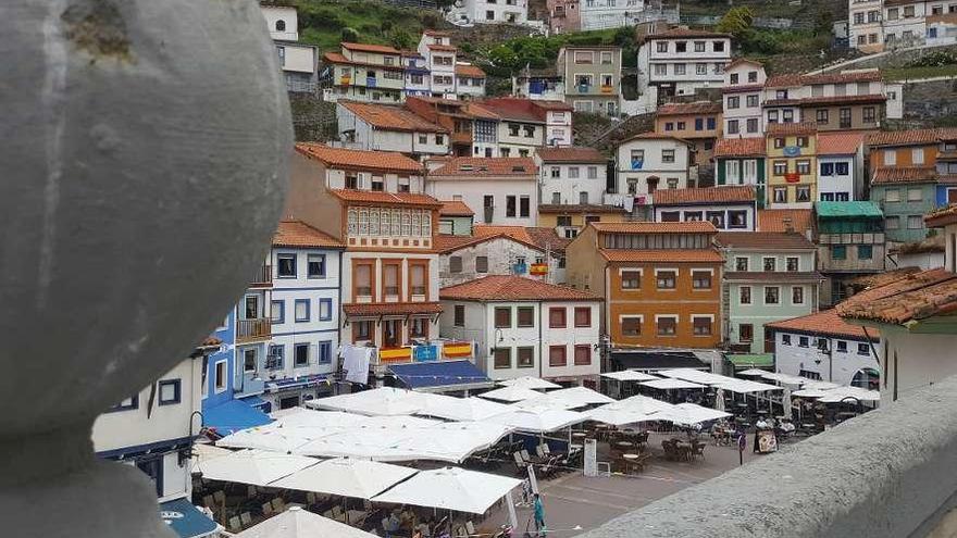 Vista del anfiteatro pixueto, una imagen icónica de Cudillero.