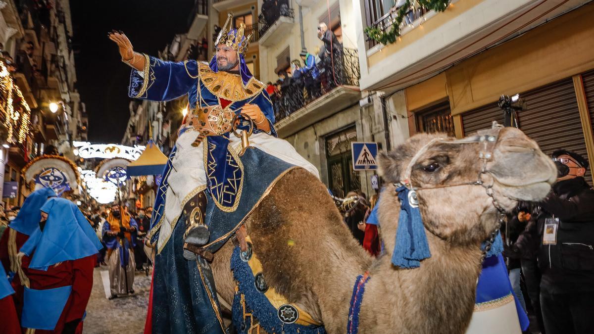 Cabalgata de Reyes en Alcoy (Alicante).