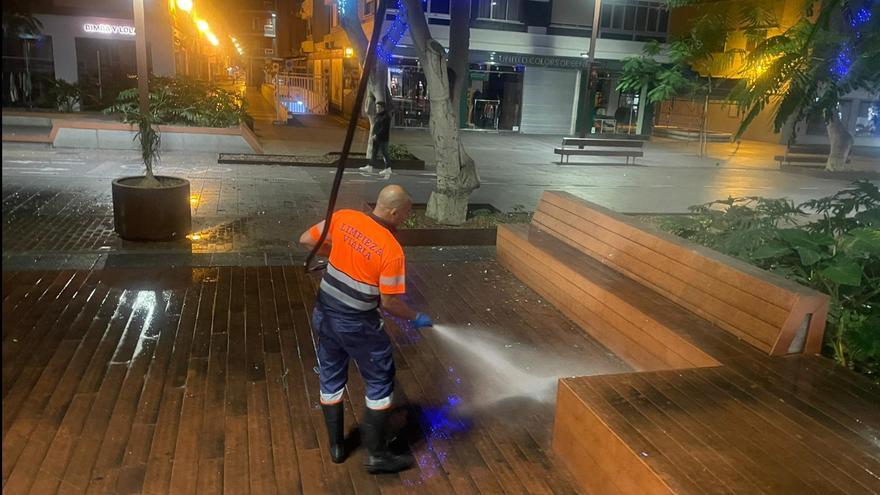 Limpieza recoge 750 kilos de residuos en Nochebuena en Las Palmas de Gran Canaria