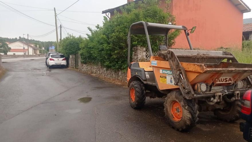 Herido un hombre al arrollarle un dúmper en Quintana (Llanes)