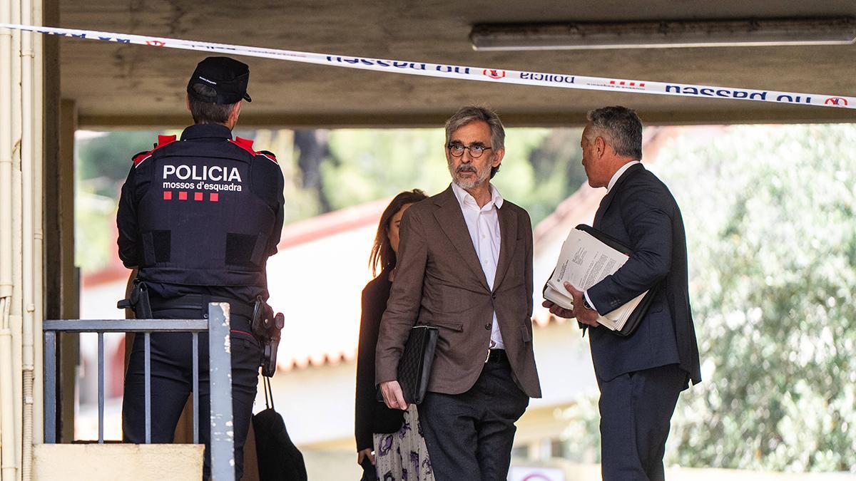 El abogado de Jonathan Andik llega a los juzgados de Martorell