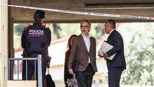 El abogado de Jonathan Andik llega a los juzgados de Martorell