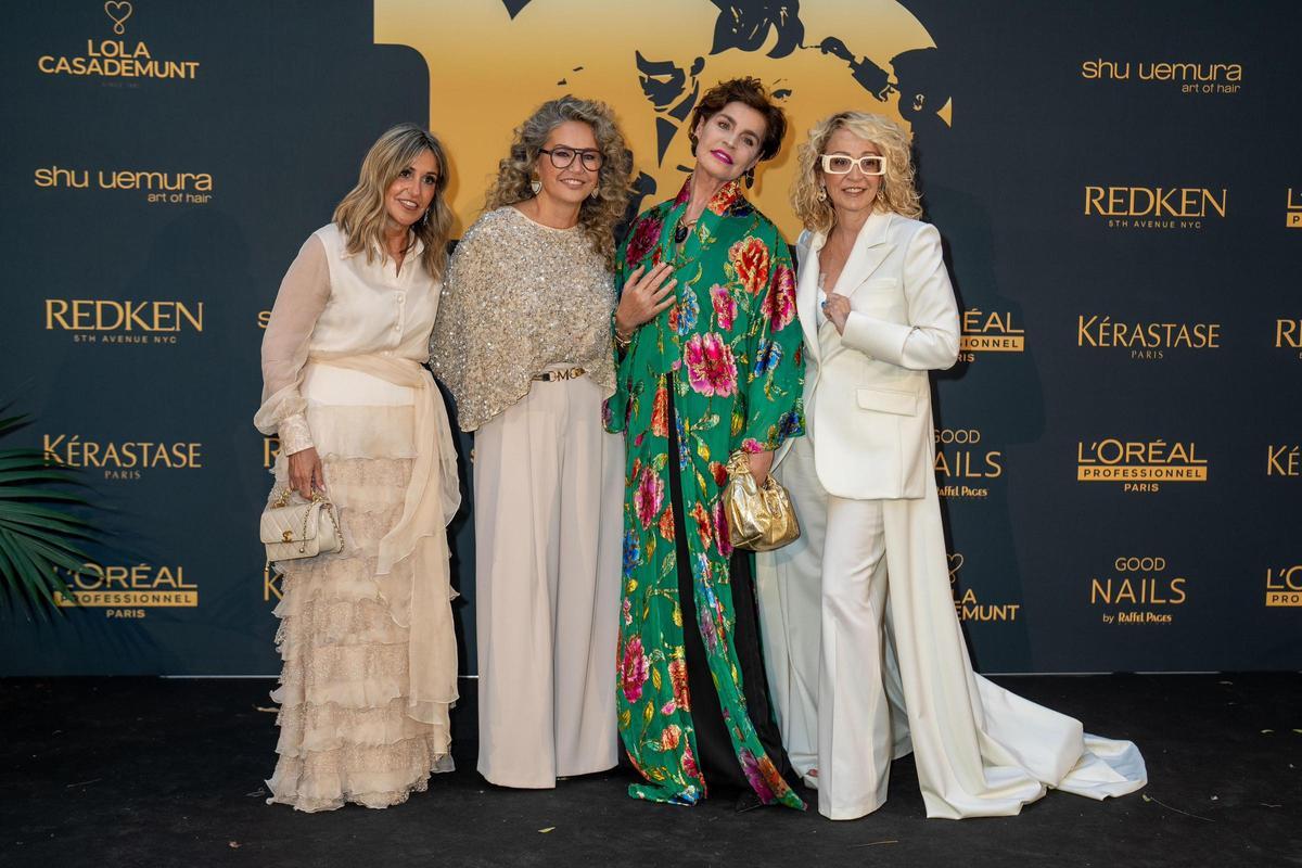 De izquierda a derecha, Quionia Pagès, Lola Casademunt, Antonia Dell'Atre y Carolina Pagès.