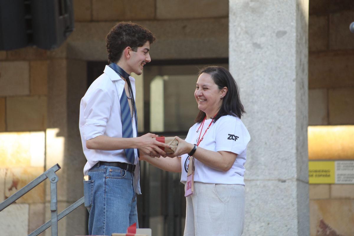 Uno de los participantes en el certamen de microrrelatos.
