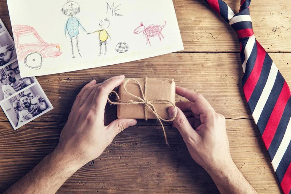 Ideas originales para sorprender en el Día del Padre en Canarias: regalos con personalidad para cada tipo de papá