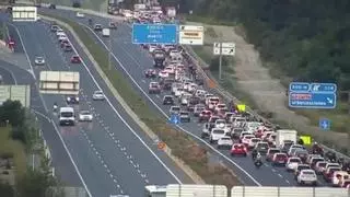 Más de ocho kilómetros de retenciones para acceder al Gran Premio de Cheste