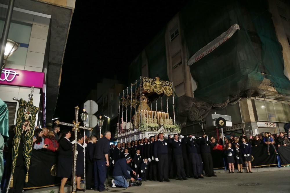 La Esperanza y el Cristo de la Caída protagonizaron el Encuentro en la Vía Doloresa de la Semana Santa de Torrevieja