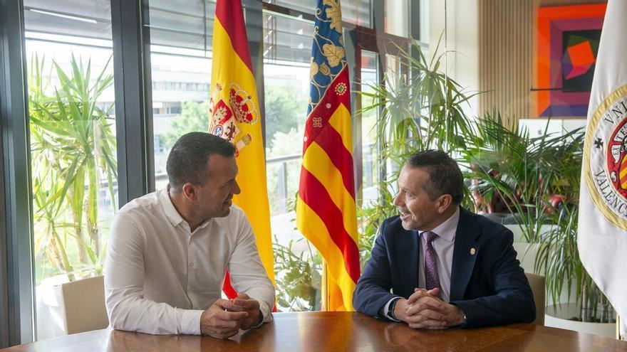 La Diputació destina 180.000 euros perquè la UPV desenvolupe un guant d'iniciació