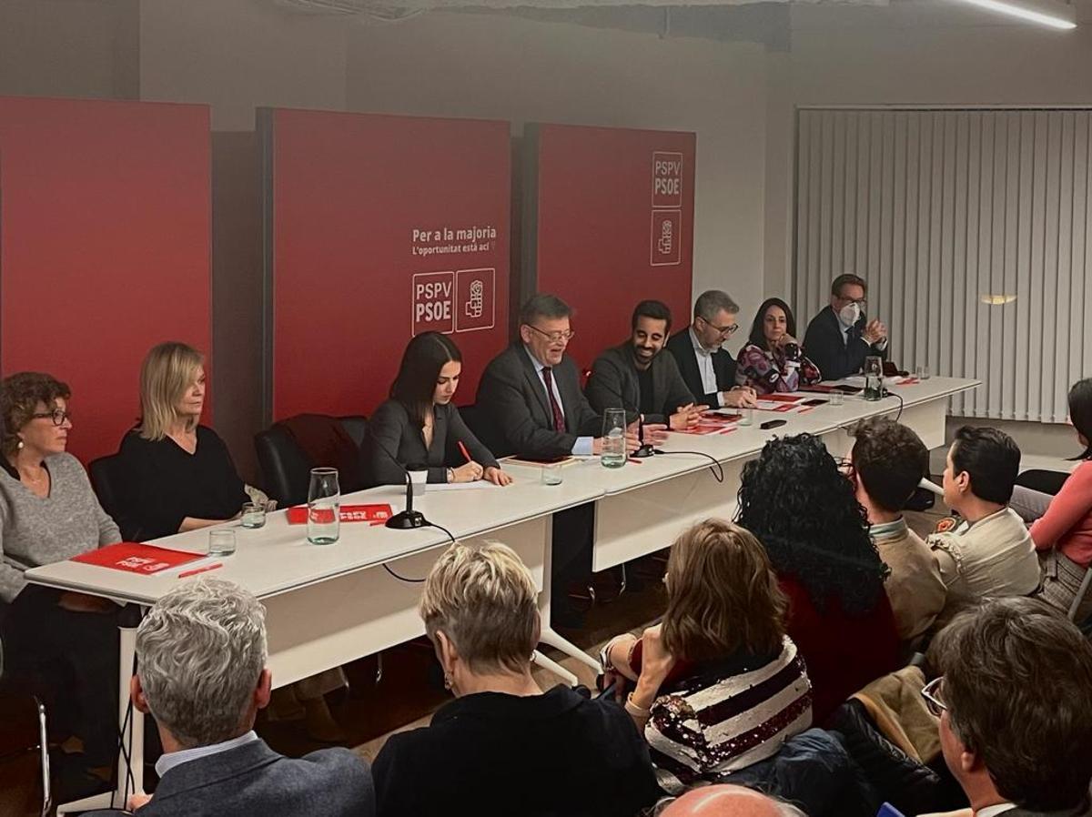 Ximo Puig interviene en la reunión de este miércoles en el PSPV.