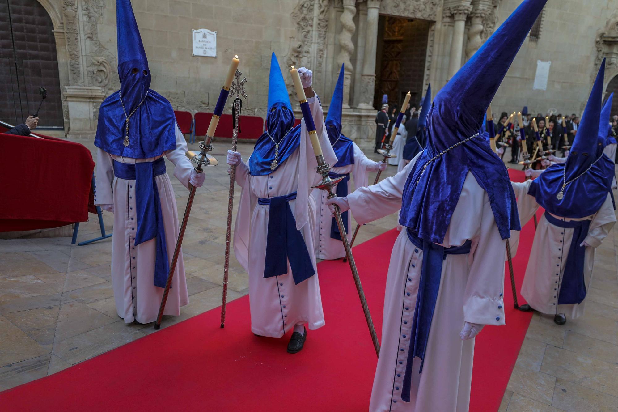 Procesiones Viernes Santo Nuestra Señora de la Soledad de Santa Maria y Hermandad Penitencial Mater Desolata Alicante